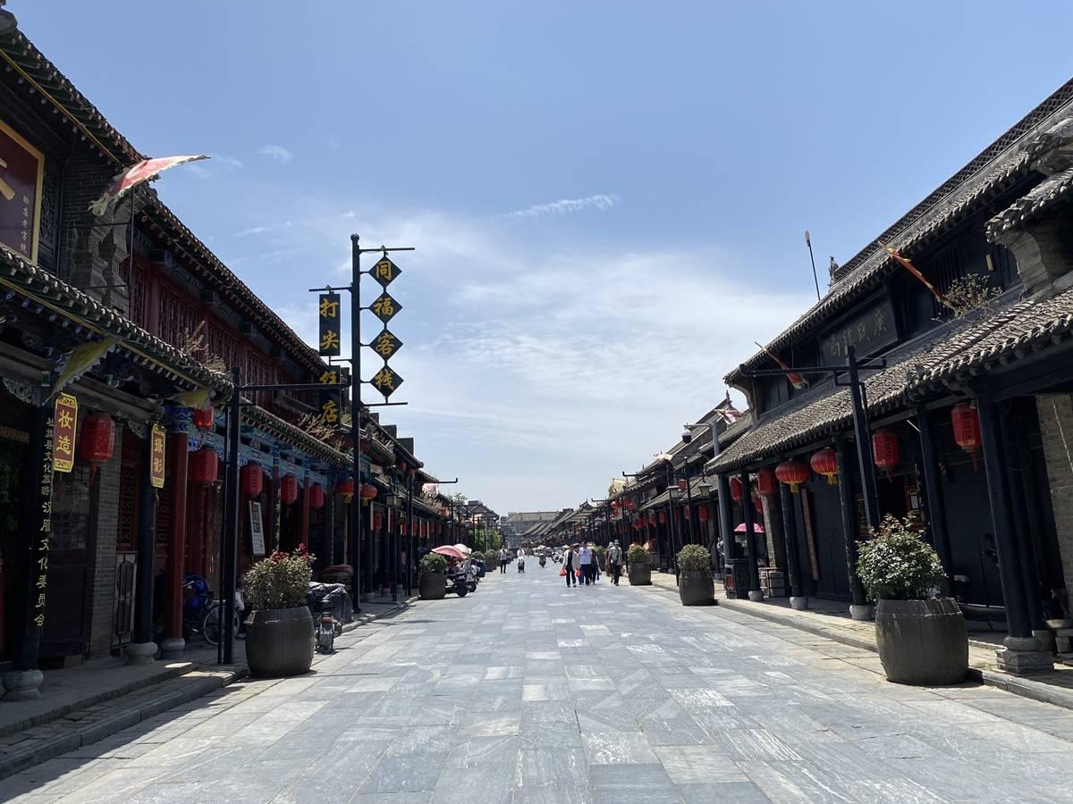 颛顼与共工的战争，竟引发了世纪大战，而土地神竟是其后代